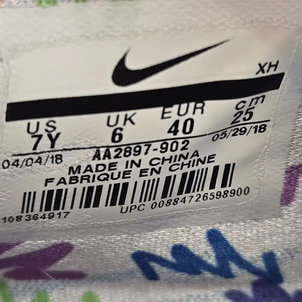 Nike Kyrie 4 GS 90's Basketball Sneakers Size 7 Y‎ Youth White 2018 Muticolor